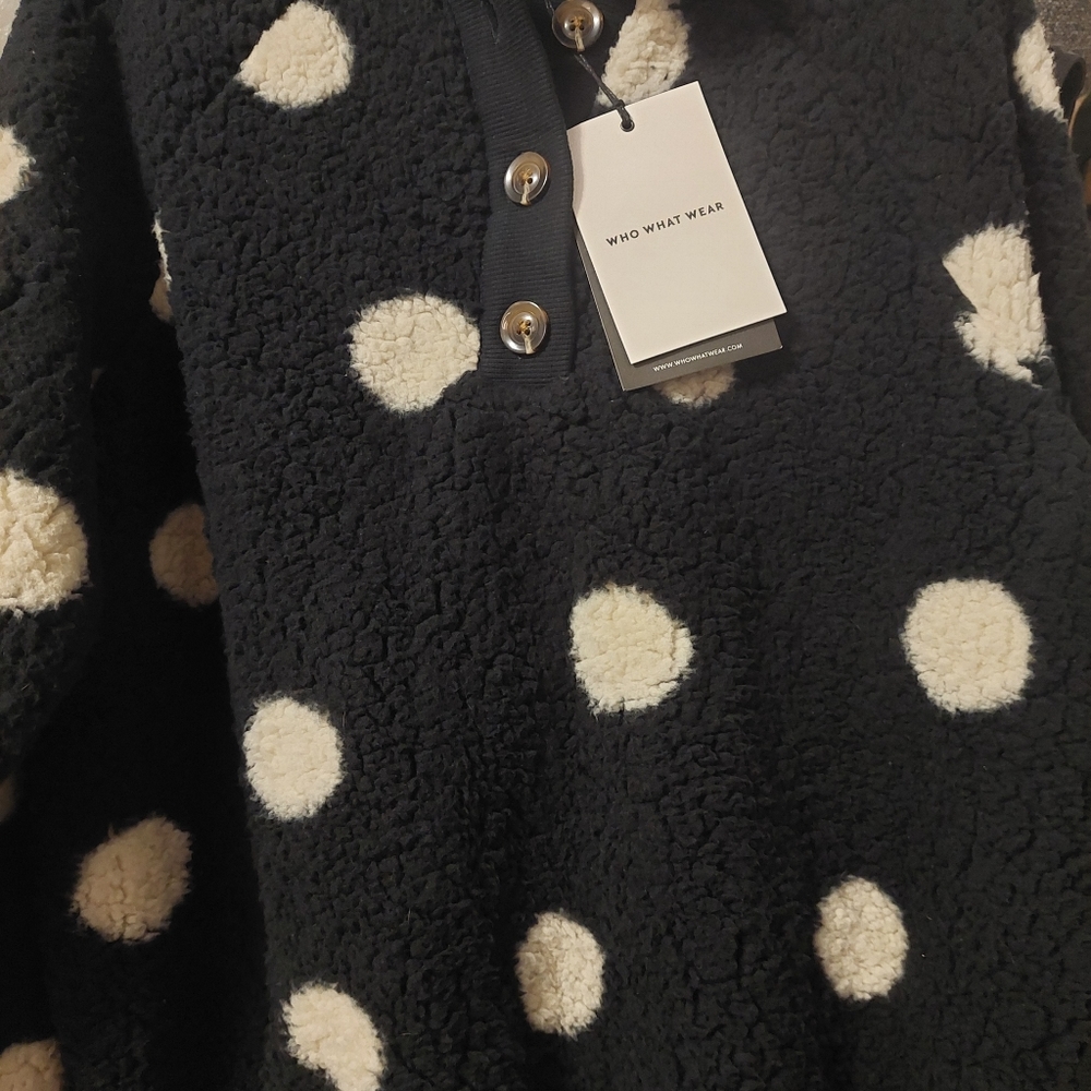 Sweater-Small - Picture 2 of 3